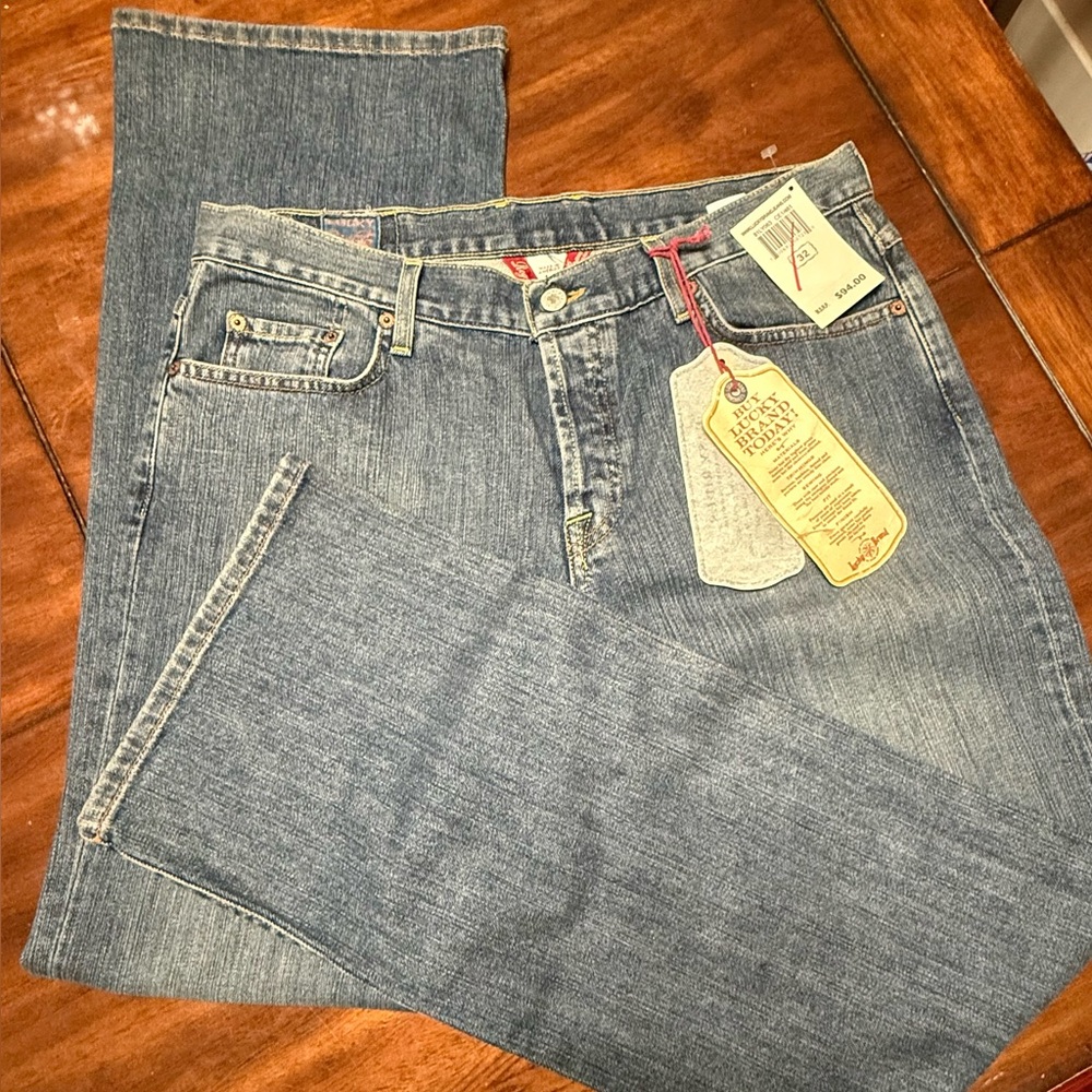 Lucky Brand NWT Wide Leg Jeans Size 32/14